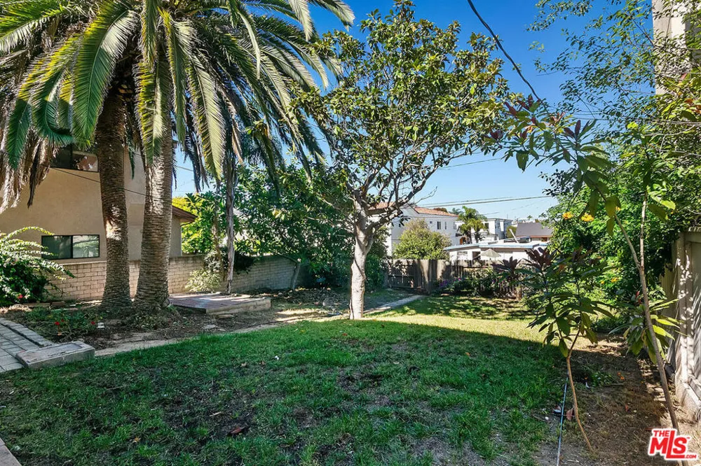1315 17th Street Manhattan Beach, CA 90266