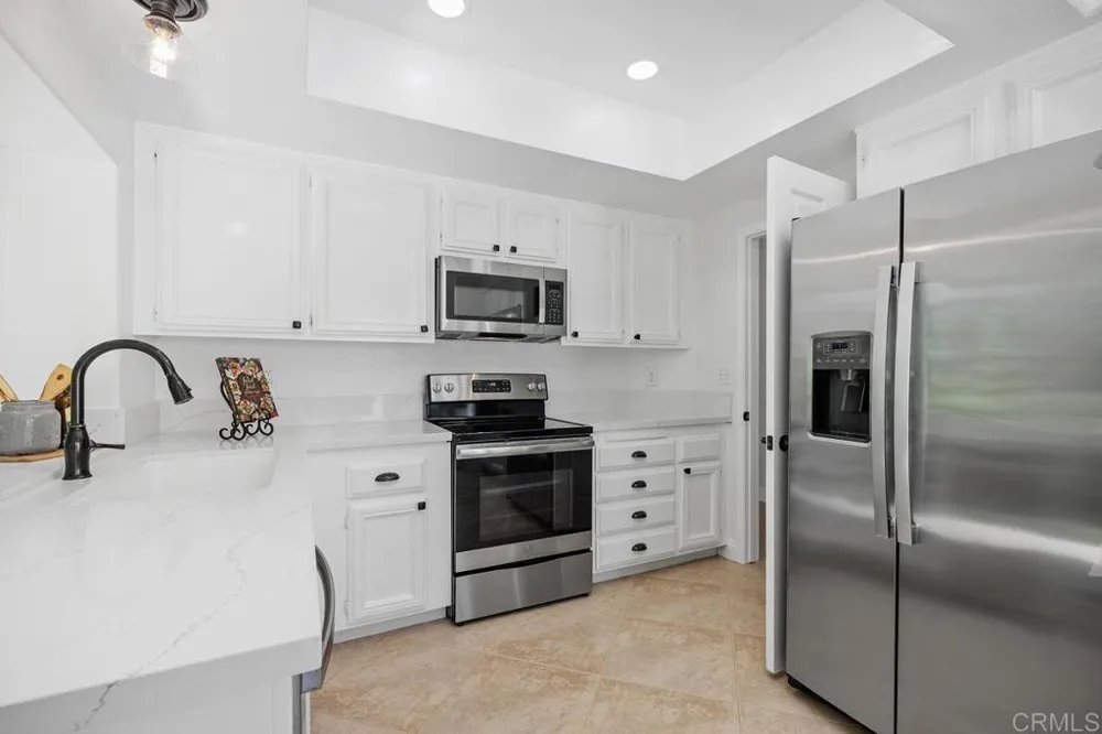 4784 Galicia Way Oceanside, CA 92056