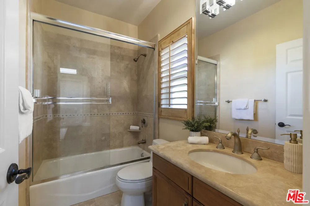 23963 De Ville Way Malibu, CA 90265