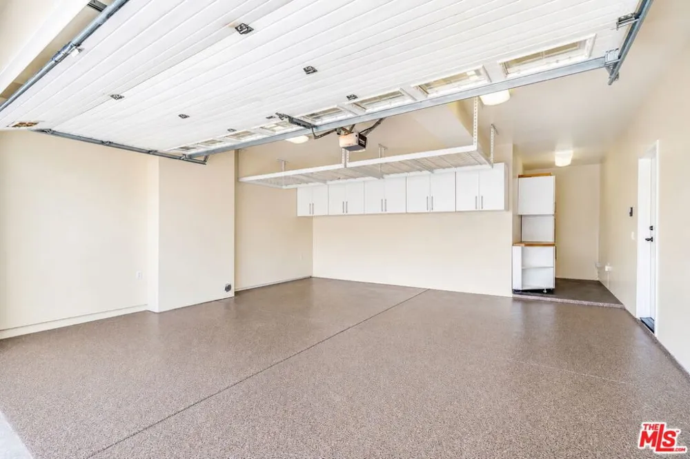 23963 De Ville Way Malibu, CA 90265