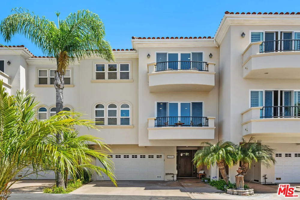 23963 De Ville Way Malibu, CA 90265