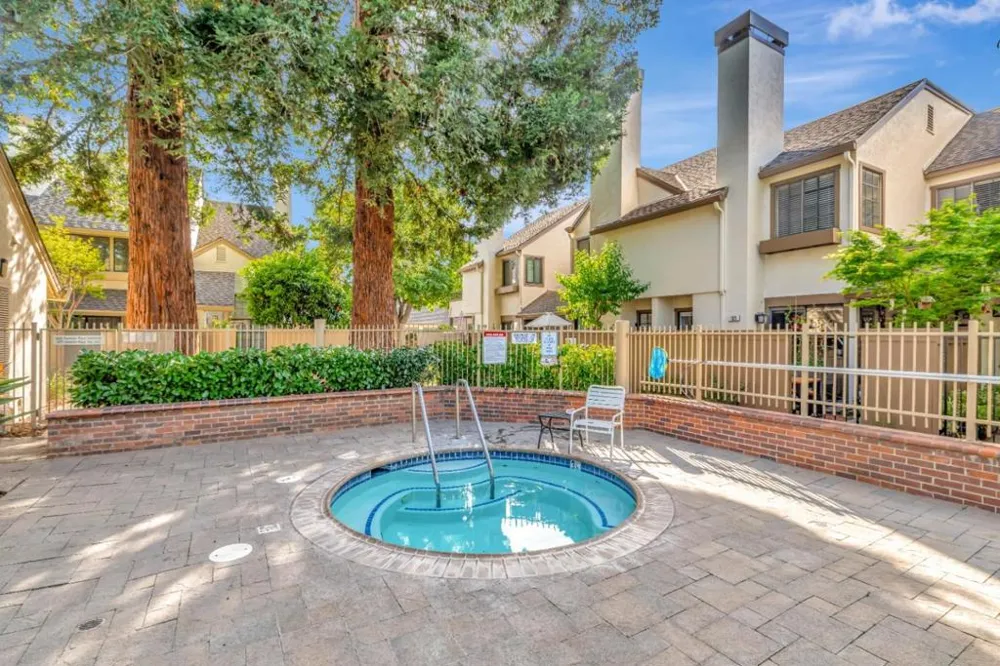 1888 Huxley Court San Jose, CA 95125