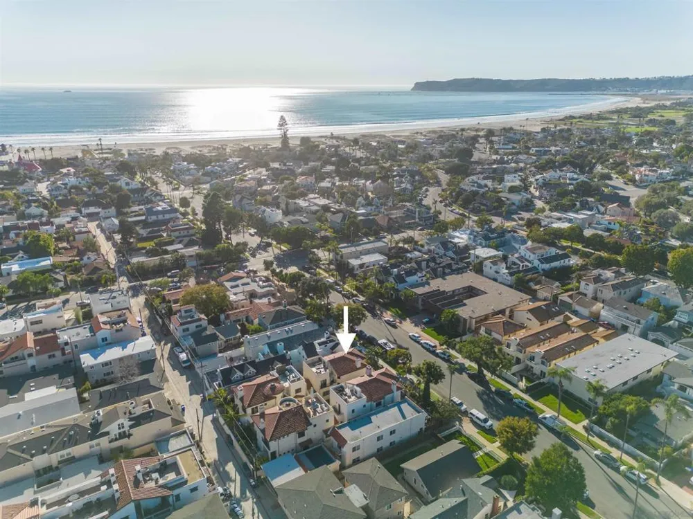 935 F Ave Coronado, CA 92118