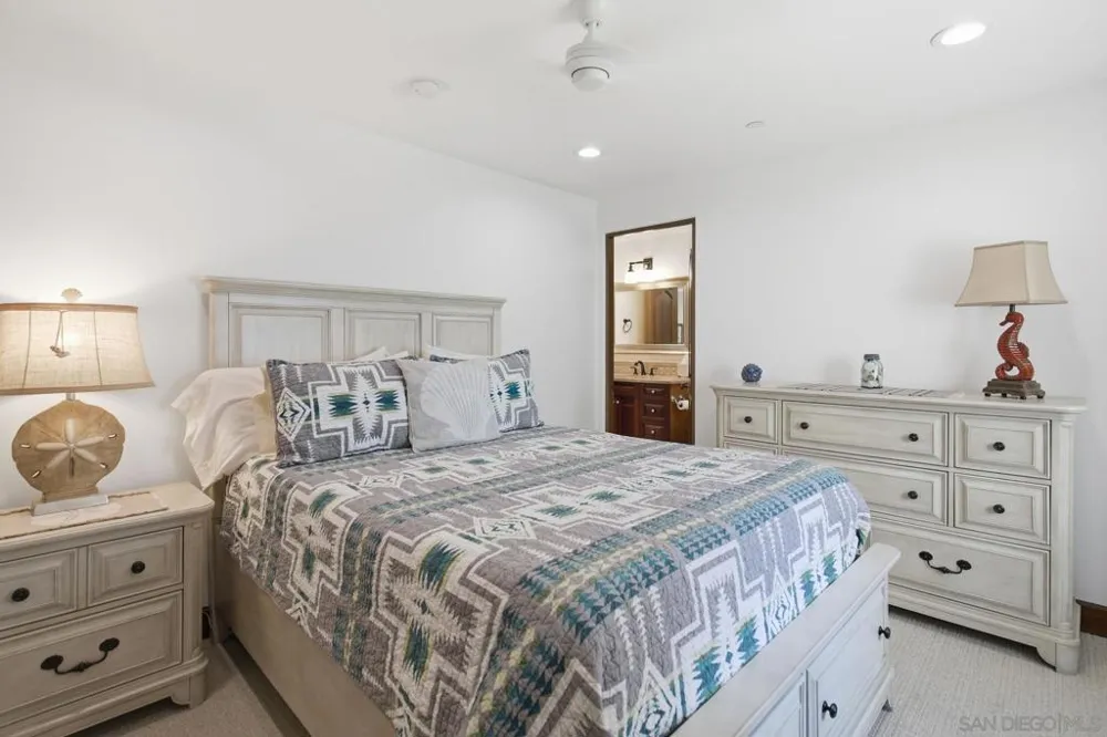 935 F Ave Coronado, CA 92118