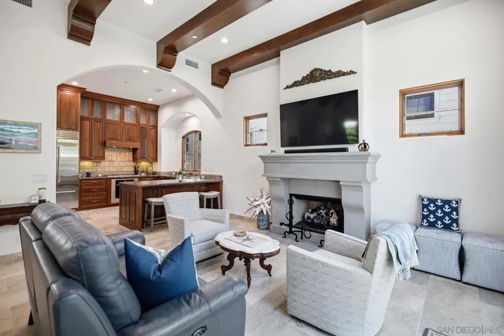 935 F Ave Coronado, CA 92118