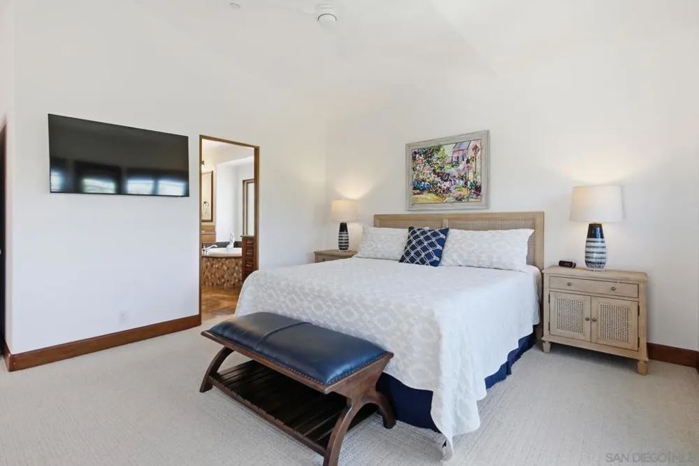 935 F Ave Coronado, CA 92118