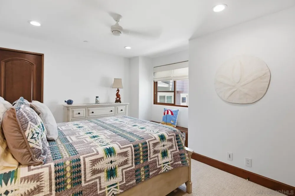 935 F Ave Coronado, CA 92118