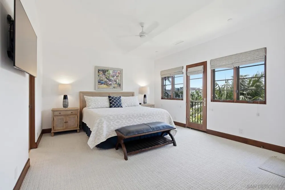 935 F Ave Coronado, CA 92118