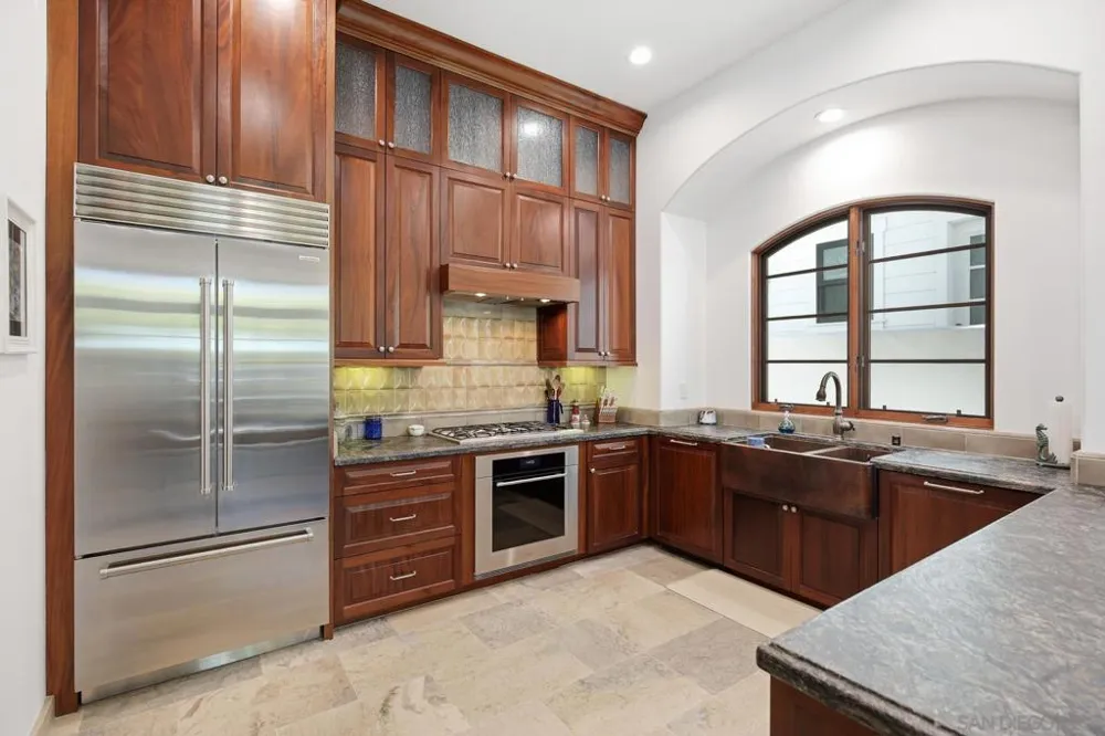 935 F Ave Coronado, CA 92118