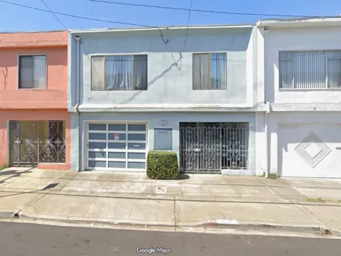 446 Niantic Avenue