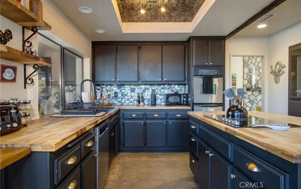 58648 San Marino Yucca Valley, CA 92284
