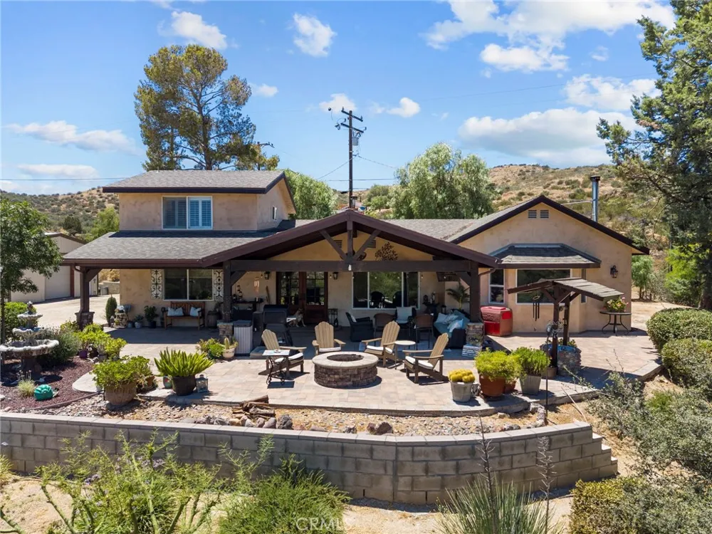 32935 Canyon Quail Trail Agua Dulce, CA 91390