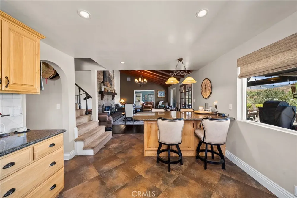 32935 Canyon Quail Trail Agua Dulce, CA 91390