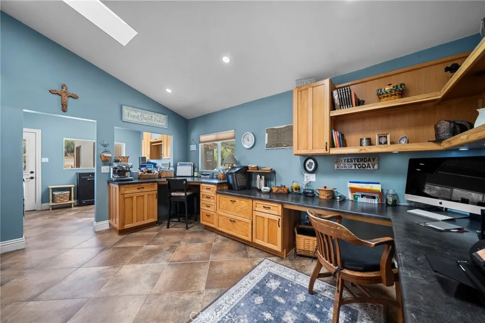 32935 Canyon Quail Trail Agua Dulce, CA 91390