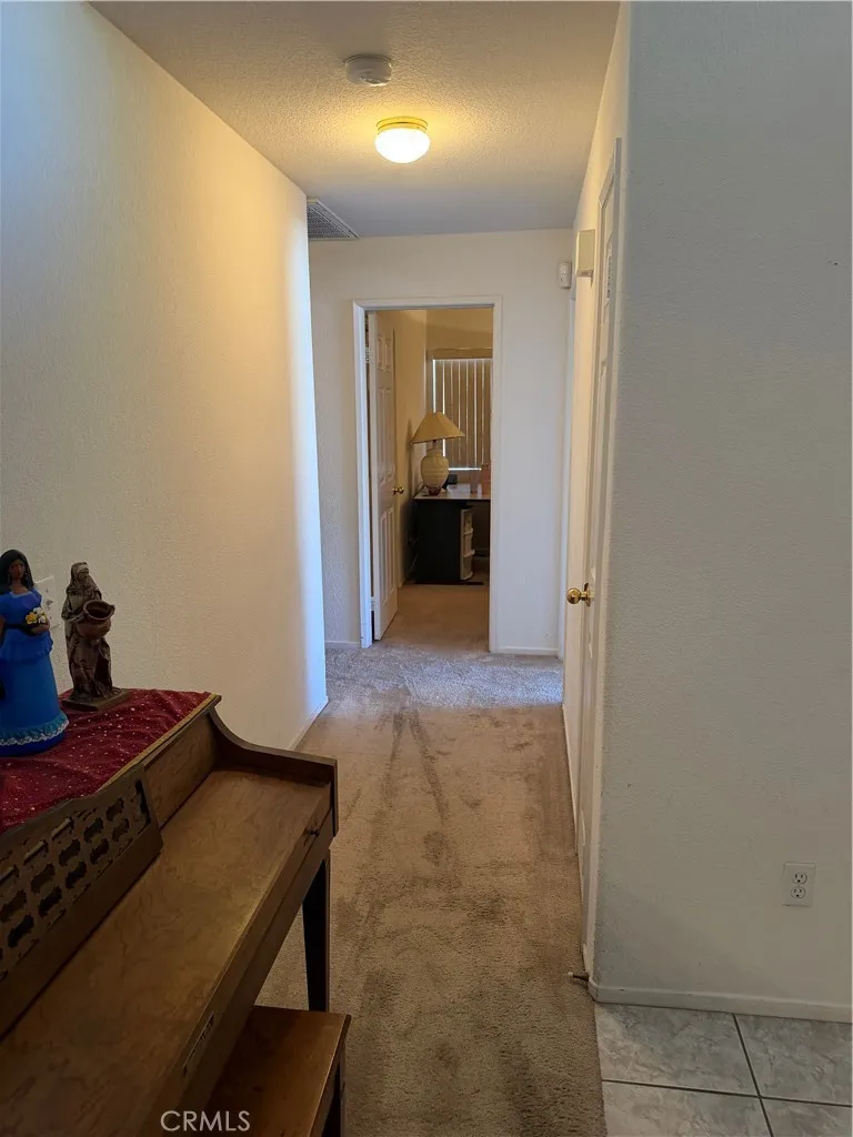 14758 Sandstone Adelanto, CA 92301