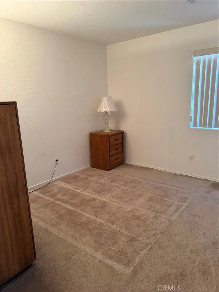 14758 Sandstone Adelanto, CA 92301