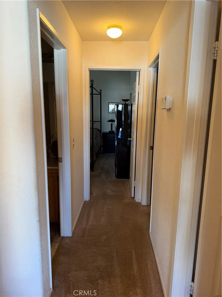 14758 Sandstone Adelanto, CA 92301