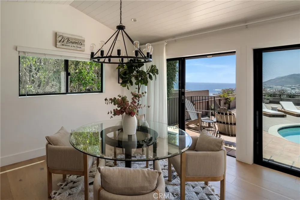 225 Notteargenta Road Pacific Palisades, CA 90272