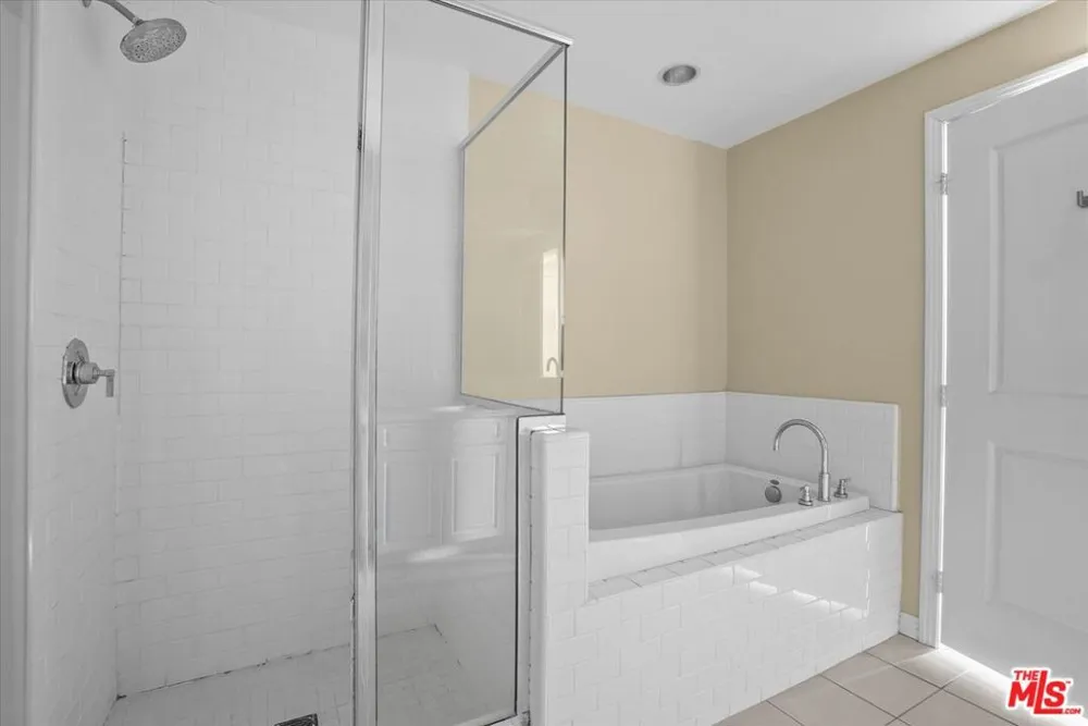 4050 Glencoe Avenue #309 Marina del Rey, CA 90292