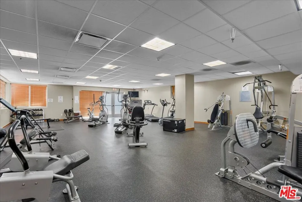 4050 Glencoe Avenue #309 Marina del Rey, CA 90292