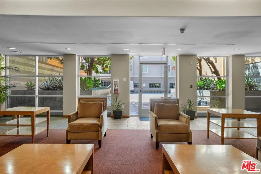 4050 Glencoe Avenue #309 Marina del Rey, CA 90292