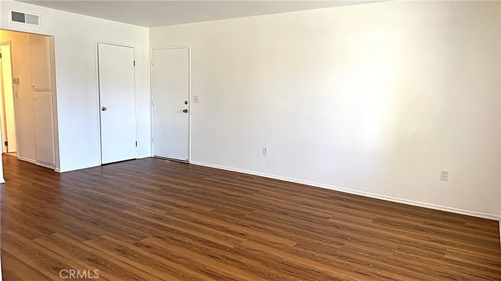 302 E Blueridge Orange, CA 92865