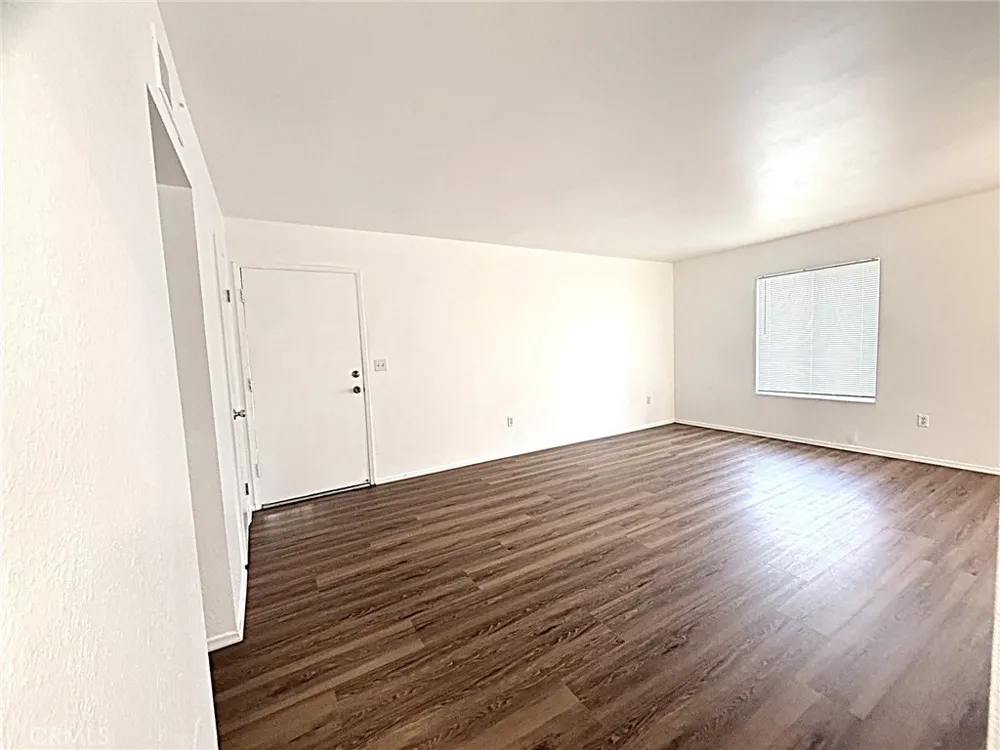 302 E Blueridge Orange, CA 92865