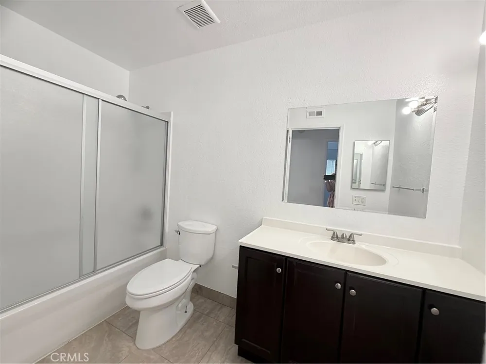 302 E Blueridge Orange, CA 92865