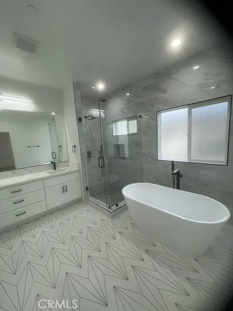 2815 190th #A Redondo Beach, CA 90278