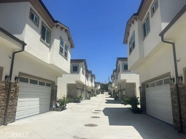 2815 190th #A Redondo Beach, CA 90278