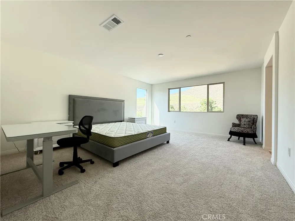 21696 Thomas Court Riverside, CA 92507