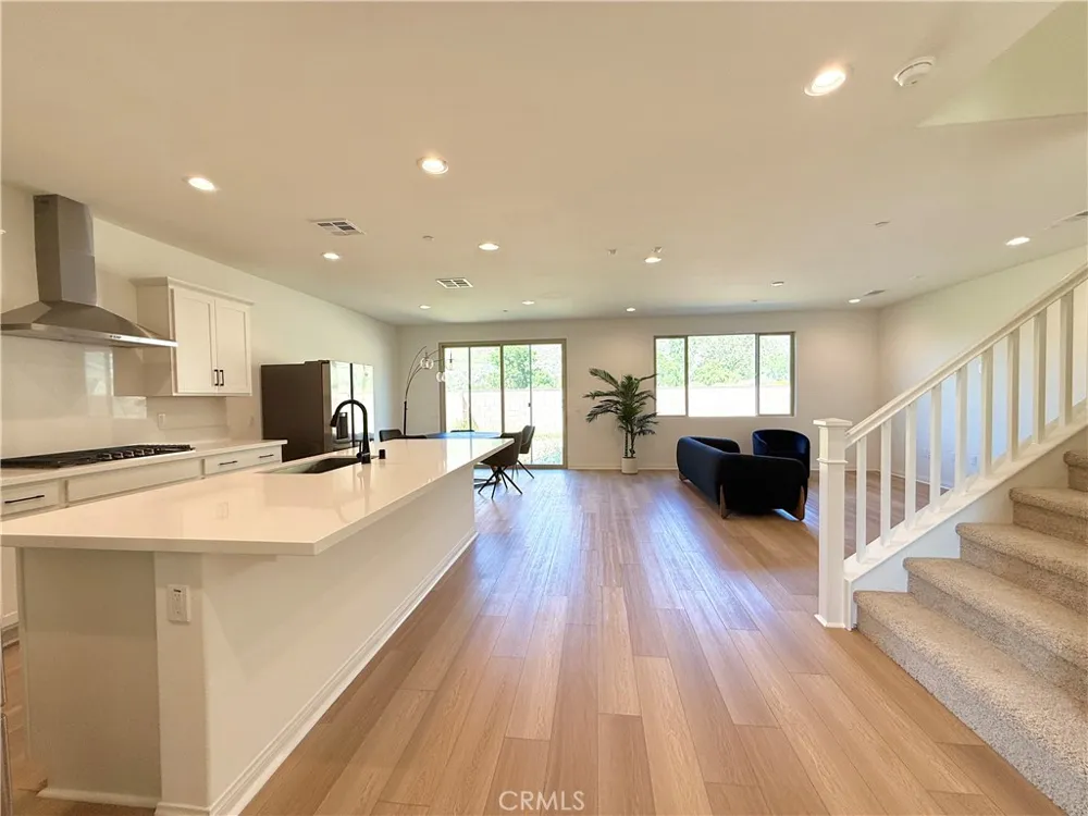 21696 Thomas Court Riverside, CA 92507