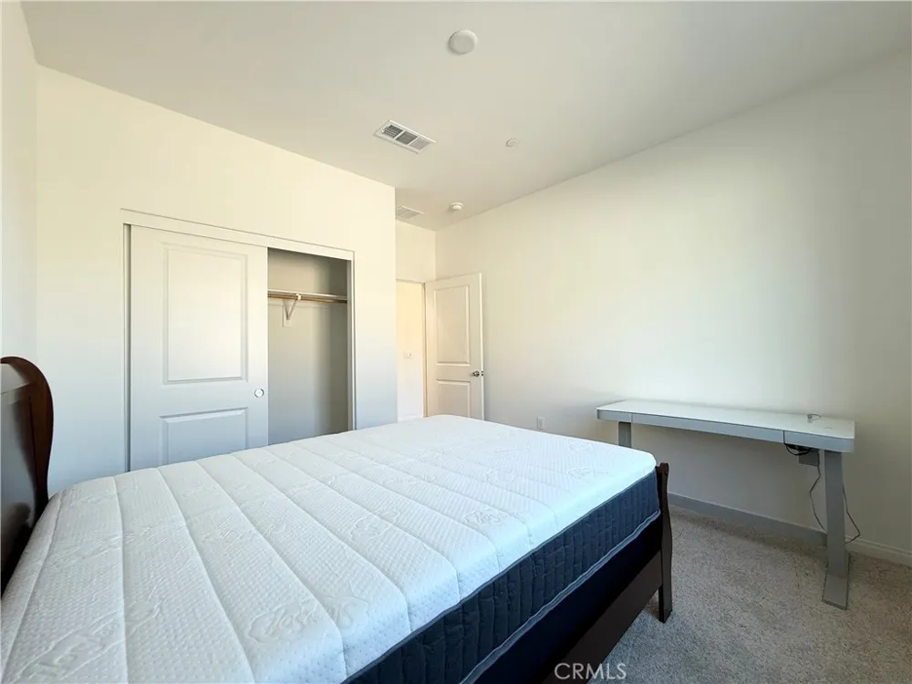 21696 Thomas Court Riverside, CA 92507