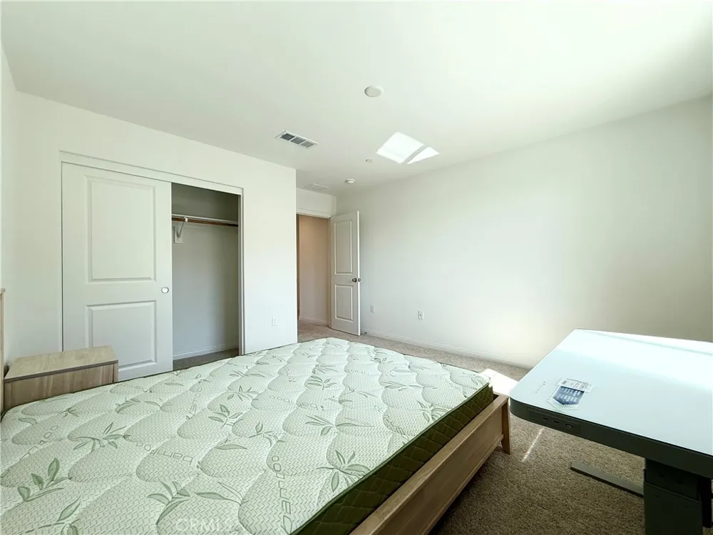 21696 Thomas Court Riverside, CA 92507