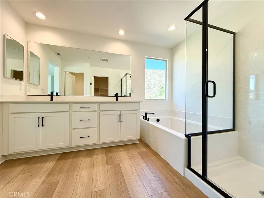 21696 Thomas Court Riverside, CA 92507