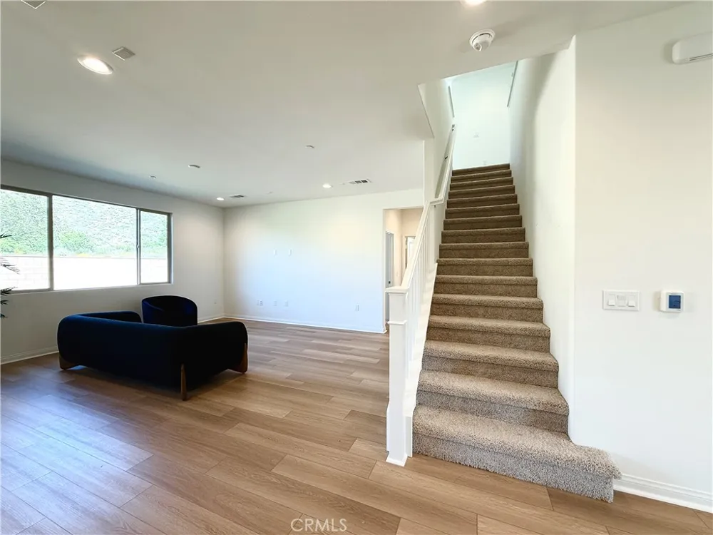 21696 Thomas Court Riverside, CA 92507