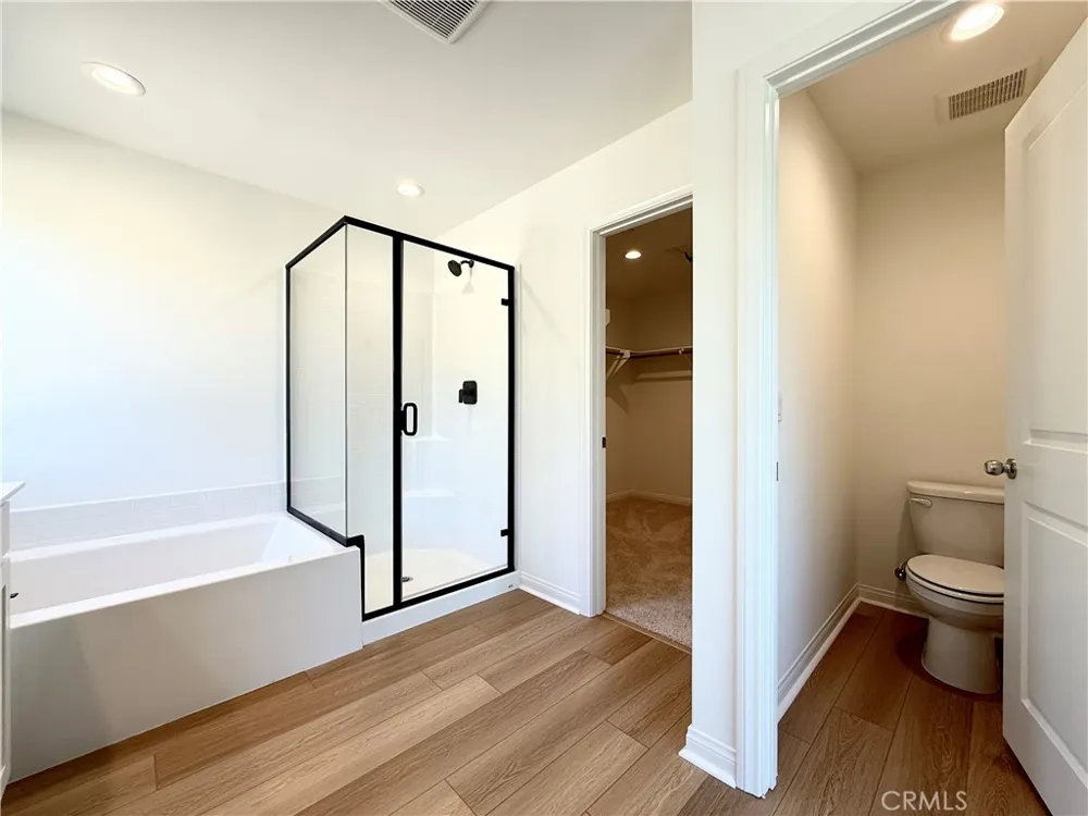 21696 Thomas Court Riverside, CA 92507