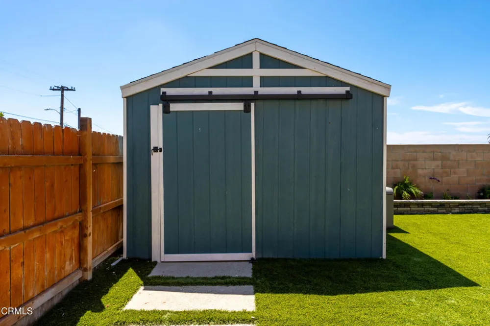10474 Mammoth Street Ventura, CA 93004