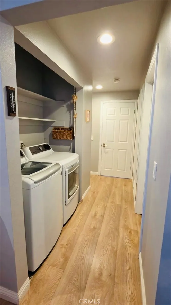 18600 Clark Street #306 Tarzana, CA 91356
