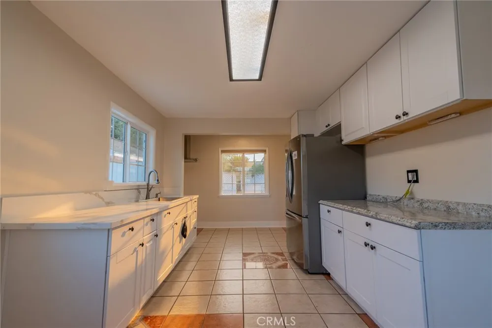 487 Jackson Colton, CA 92324