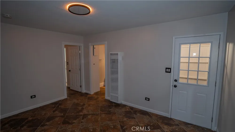 487 Jackson Colton, CA 92324