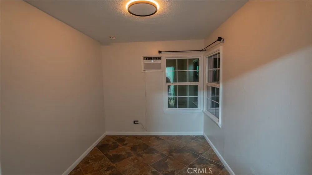 487 Jackson Colton, CA 92324