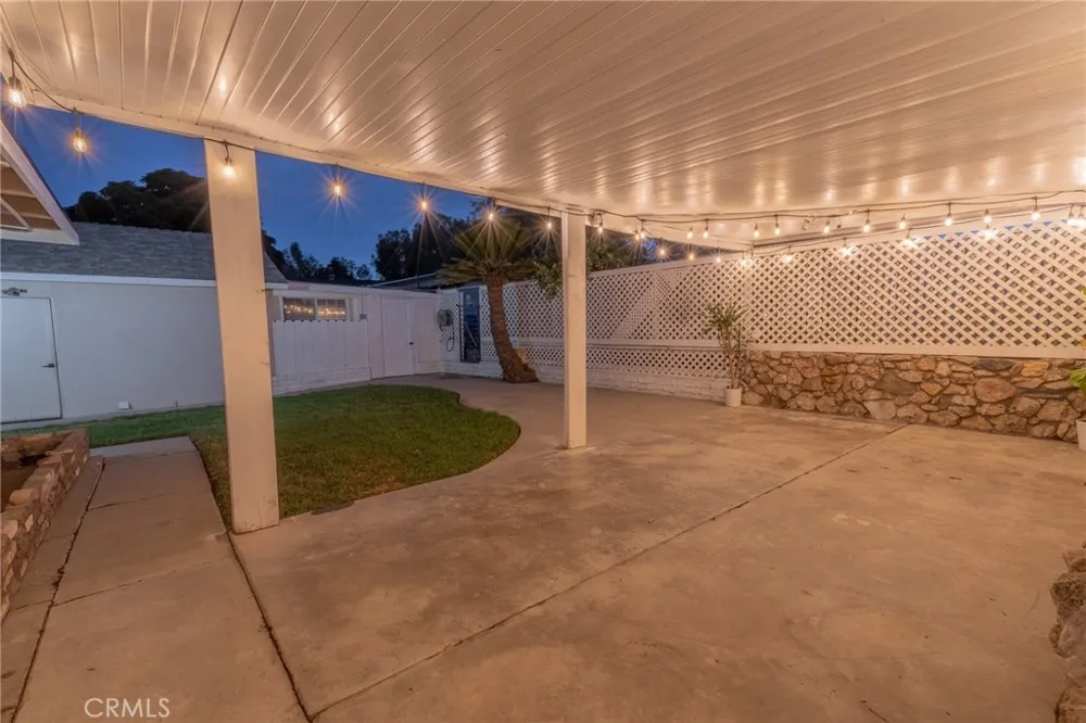 487 Jackson Colton, CA 92324