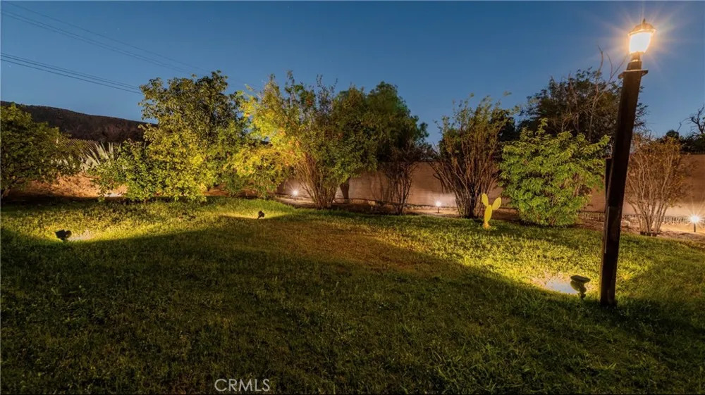 487 Jackson Colton, CA 92324