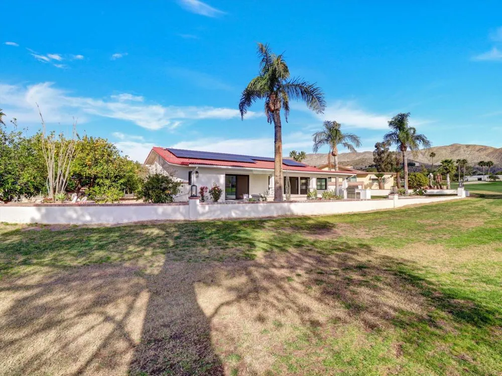 9721 Siwanoy Drive Desert Hot Springs, CA 92240