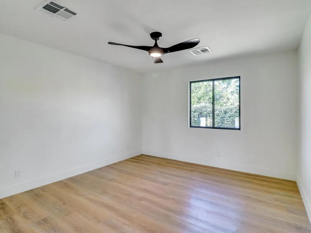 9721 Siwanoy Drive Desert Hot Springs, CA 92240
