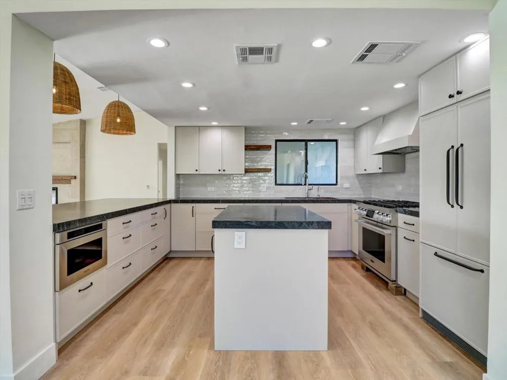 9721 Siwanoy Drive Desert Hot Springs, CA 92240