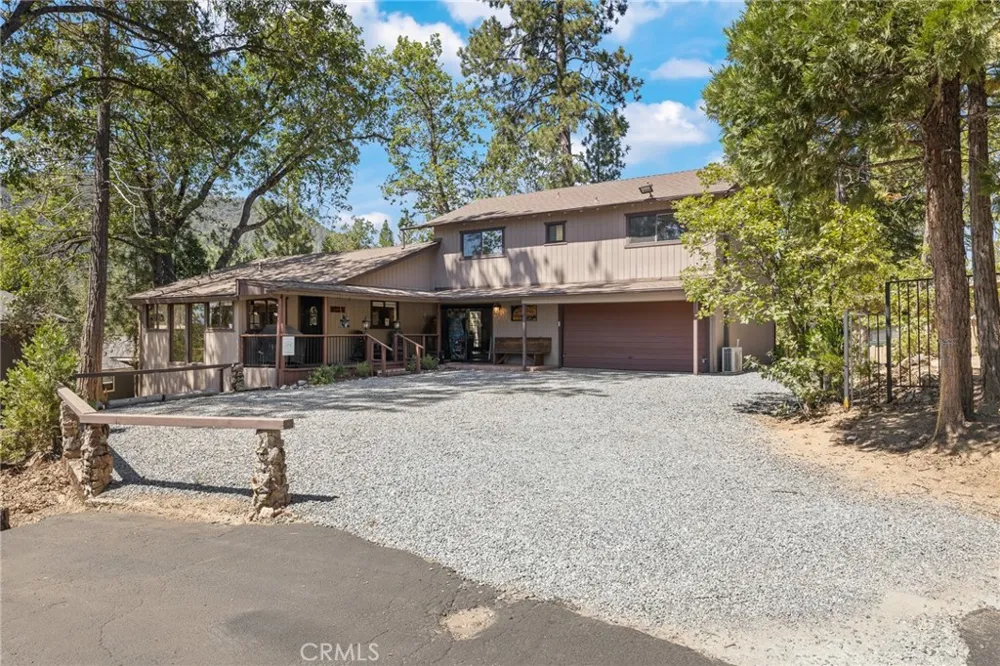 39165 Ski Slope Bass Lake, CA 93604