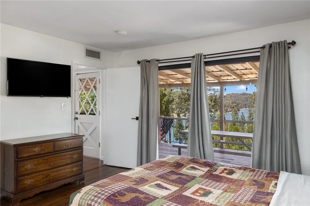 39165 Ski Slope Bass Lake, CA 93604