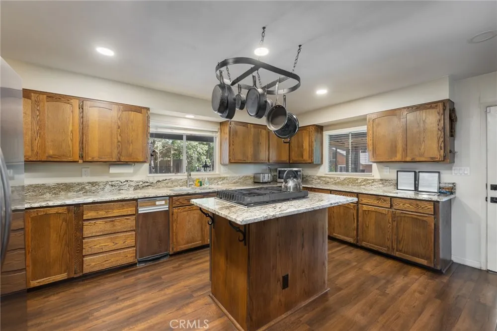 39165 Ski Slope Bass Lake, CA 93604
